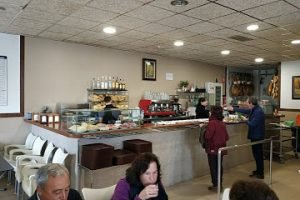 Cafetería Churrería - Los Naranjos